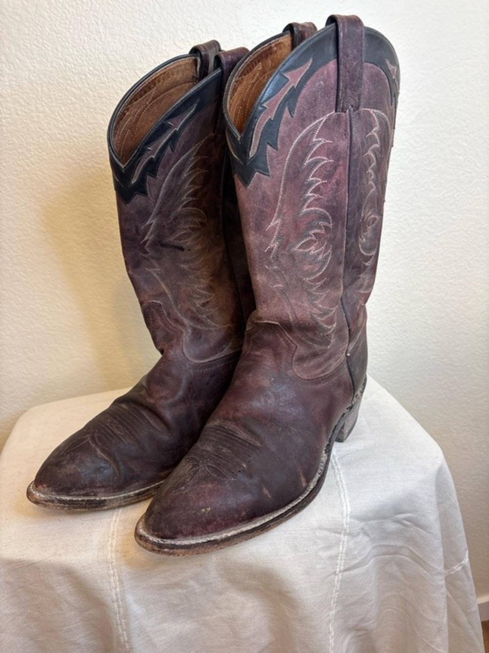 Tony Lama Distressed Vintage Cowboy Boots